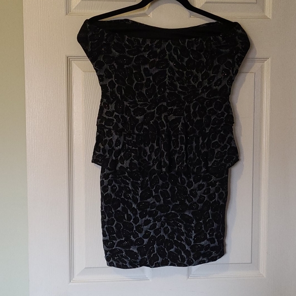 Ladies short sequence dress - Picture 2 of 2